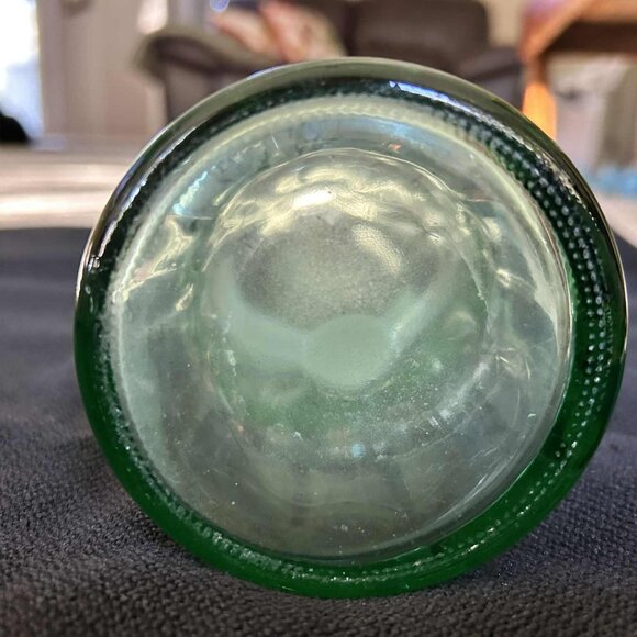 Large Vintage Coca-Cola Coke 32oz Soda Bottle Red White Label Green Glass - Picture 4 of 4